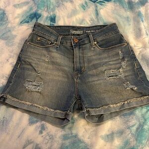 Levi’s shorts